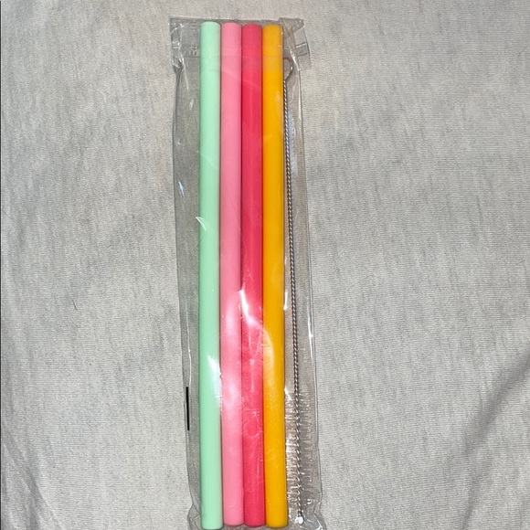 Reusable Straws Set of 4 - Picture 1 of 2
